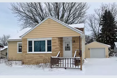 104 Market Street NE, Brownsdale, MN 55918 - Photo 2