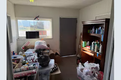 616 N Prairie Avenue, Fairmont, MN 56031 - Photo 2