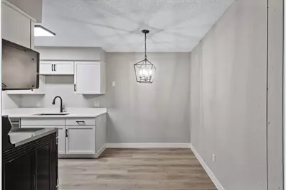 7414 W 22nd Street #114, Saint Louis Park, MN 55426 - Photo 4