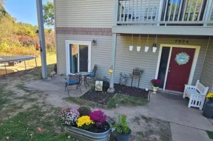 7924 Barbara Ave, Inver Grove Heights, MN 55077 - Photo 2