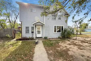 522 9th St NW, Bemidji, MN 56601 - Photo 1