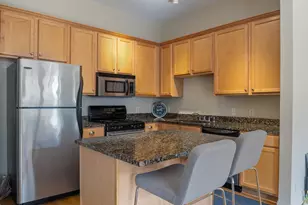 370 Marshall Ave, Saint Paul, MN 55102 - Photo 6