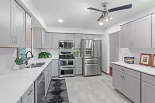 13236 Fremont Ave S, Burnsville, MN 55337 - Photo 2