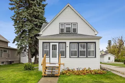 407 1st Avenue SE, Dilworth, MN 56529 - Photo 1