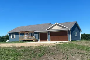106 Pelican Bay Rd, Garvin, MN 56132 - Photo 1