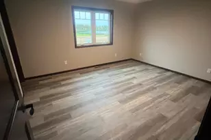 10 Pelican Point Dr, Garvin, MN 56132 - Photo 8
