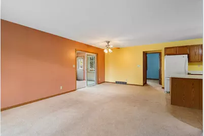 217 11th Avenue Court NE, Waseca, MN 56093 - Photo 10