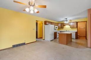 217 11th Ave Ct NE, Waseca, MN 56093 - Photo 18