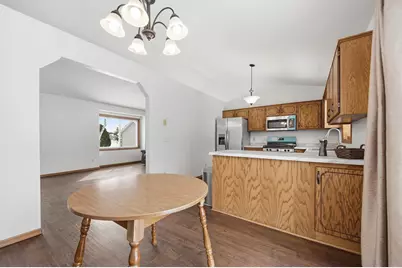 5452 Helena Road N, Oakdale, MN 55128 - Photo 6