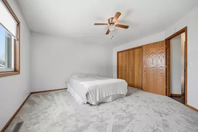 5452 Helena Road N, Oakdale, MN 55128 - Photo 12