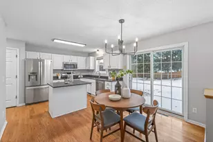 20482 Idaho Ave, Lakeville, MN 55044 - Photo 8