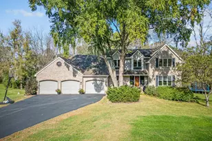 725 Dickey Lake Dr, Long Lake, MN 55356 - Photo 4