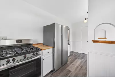 1049 Sterling Street N, Maplewood, MN 55119 - Photo 12