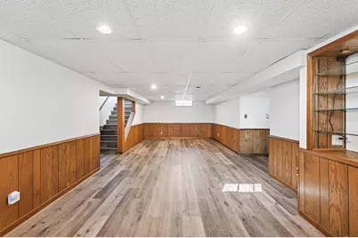 1049 Sterling Street N, Maplewood, MN 55119 - Photo 24