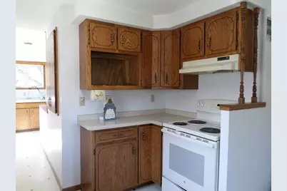 202 Buse Avenue NE, Red Lake Falls, MN 56750 - Photo 6