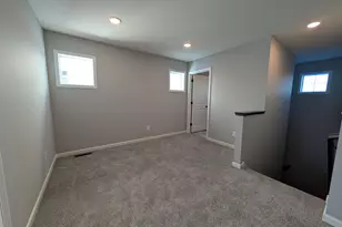 10442 Goodview Ave S, Cottage Grove, MN 55016 - Photo 8