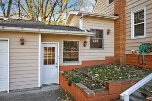 4552 Brunswick Ave N, Crystal, MN 55422 - Photo 4