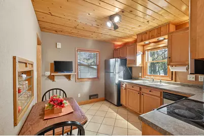 4552 Brunswick Avenue N, Crystal, MN 55422 - Photo 8