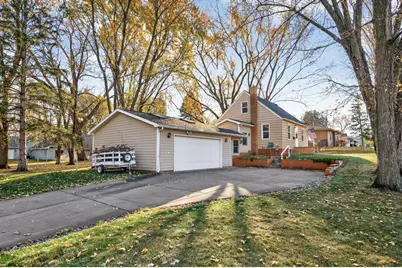 4552 Brunswick Avenue N, Crystal, MN 55422 - Photo 2