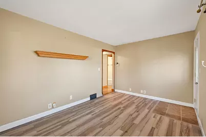 4552 Brunswick Avenue N, Crystal, MN 55422 - Photo 20