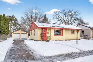 1139 Hubbard Ave, Saint Paul, MN 55104 - Photo 2