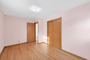 1139 Hubbard Ave, Saint Paul, MN 55104 - Photo 12