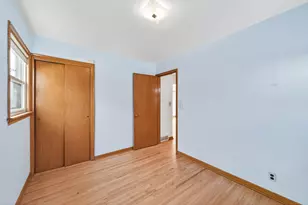 1139 Hubbard Ave, Saint Paul, MN 55104 - Photo 10