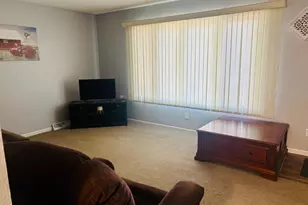 709 6th Ave NE, Sleepy Eye, MN 56085 - Photo 8