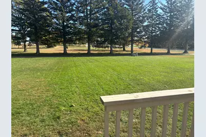 709 6th Avenue NE, Sleepy Eye, MN 56085 - Photo 4