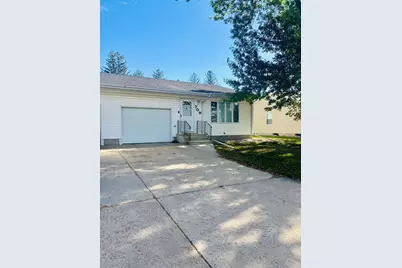 709 6th Avenue NE, Sleepy Eye, MN 56085 - Photo 26