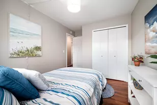 1005 W 104th St, Bloomington, MN 55431 - Photo 20