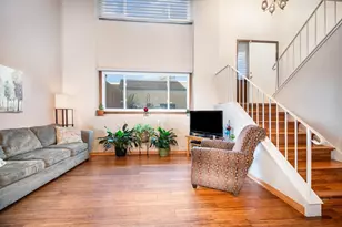 1005 W 104th St, Bloomington, MN 55431 - Photo 6