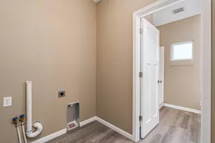 3109 Bassett Dr, Mankato, MN 56001 - Photo 20