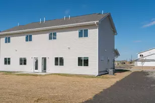 3203 Noble Dr, Mankato, MN 56001 - Photo 32