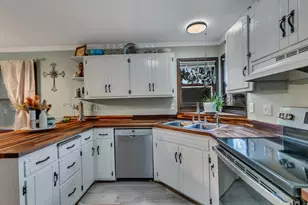 1825 Frontage Rd N, Waite Park, MN 56387 - Photo 26