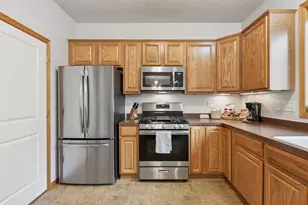 303 Oak St, Prescott, WI 54021 - Photo 4