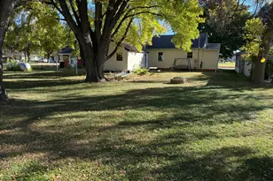 844 Cedar Ave, Westbrook, MN 56183 - Photo 22