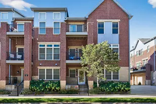 185 Elm St, Saint Paul, MN 55102 - Photo 1