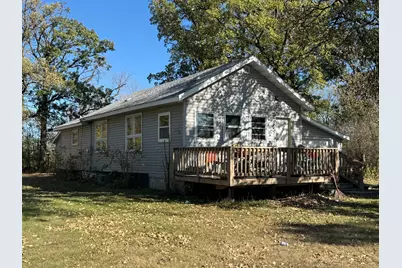 623 E Adams Avenue, Mahnomen, MN 56557 - Photo 1