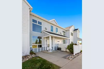 4394 46th Avenue S #B, Fargo, ND 58104 - Photo 2