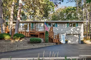 722 10th St N, North Hudson, WI 54016 - Photo 1