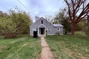 1412 Ridgeview Dr, Montevideo, MN 56265 - Photo 1