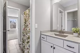 1330 Interlachen Dr, Eagan, MN 55123 - Photo 38