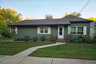 705 1st St N, Waterville, MN 56096 - Photo 1