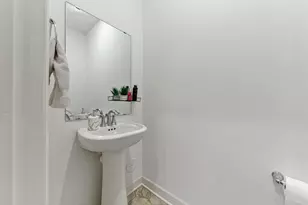 2006 Tyrone Dr, Shakopee, MN 55379 - Photo 16