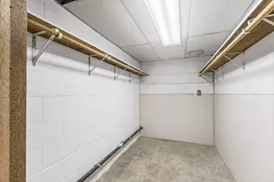 590 Ryan Ave W, Roseville, MN 55113 - Photo 24