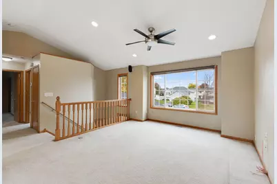 2960 Molina Street, Shakopee, MN 55379 - Photo 4