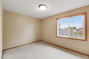 2960 Molina St, Shakopee, MN 55379 - Photo 12