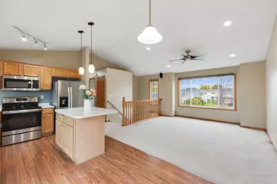 2960 Molina Street, Shakopee, MN 55379 - Photo 8