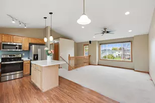 2960 Molina St, Shakopee, MN 55379 - Photo 8